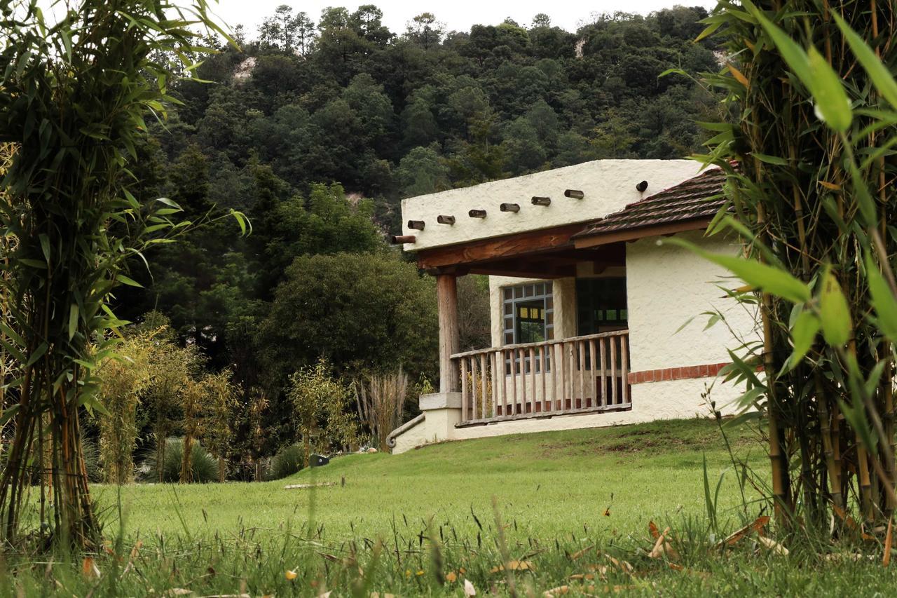 Hotel Bosques Del Sol Suites San Cristóbal de Las Casas Екстериор снимка